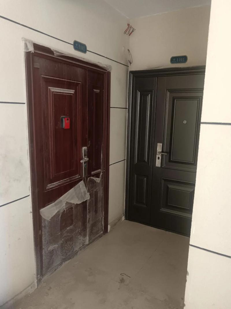 入户门改色效果